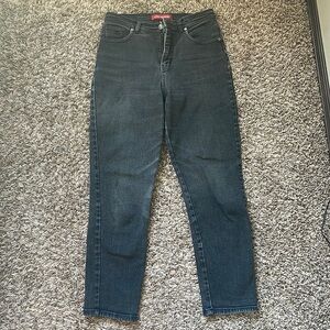 Gloria Vanderbilt faded black skinny jeans